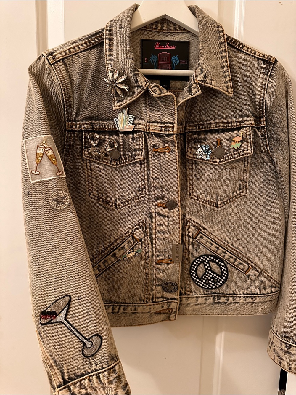 Marc Jacobs Paradise Acid Wash Denim Jacket Pins Patches Rare - Picture 2 of 16